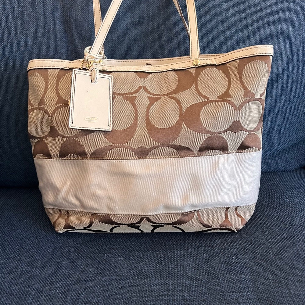 Used Coach tote